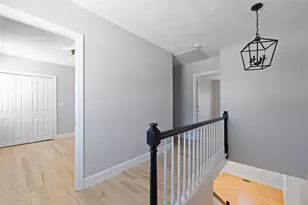 36 Kinnicutt Ave, Warren, RI 02885 - Photo 10