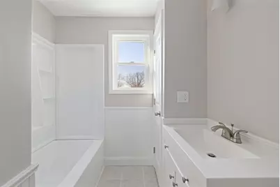 36 Kinnicutt Avenue, Warren, RI 02885 - Photo 32