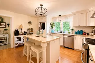 422 Rockland Rd, Scituate, RI 02857 - Photo 10