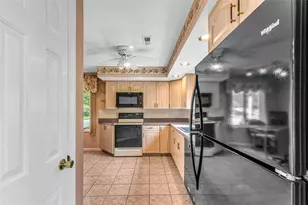 90 Nipmuc Trail, North Providence, RI 02904 - Photo 14