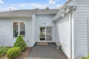 90 Nipmuc Trail, North Providence, RI 02904 - Photo 4