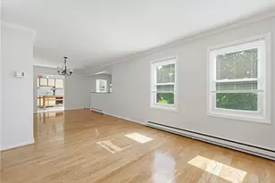 1 Willow Glen Cir, Warwick, RI 02889 - Photo 10