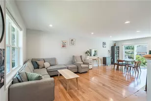 100 E View Ave, Cranston, RI 02920 - Photo 6