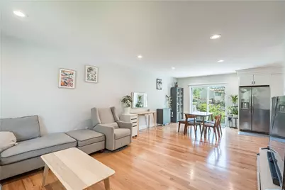 100 East View Avenue, Cranston, RI 02920 - Photo 8