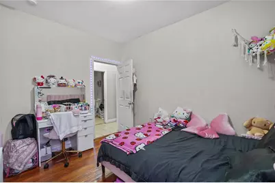 104 Alverson Avenue, Providence, RI 02909 - Photo 22