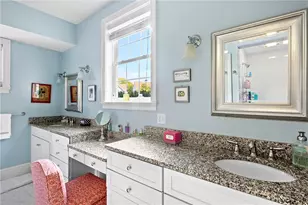 34 Wimbledon Cir, Portsmouth, RI 02871 - Photo 22