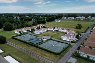 34 Wimbledon Cir, Portsmouth, RI 02871 - Photo 4