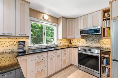 71 Primrose Hill Road, Barrington, RI 02806 - Photo 14