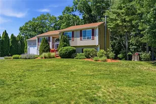 26 King St, Coventry, RI 02816 - Photo 2