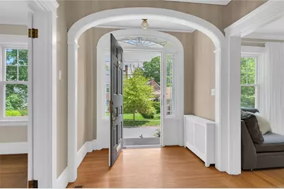 232 Taber Avenue, Providence, RI 02906 - Photo 4