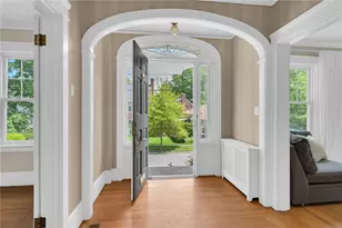 232 Taber Ave, Providence, RI 02906 - Photo 4