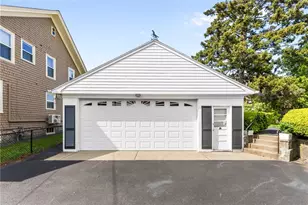 135 Olney Ave, North Providence, RI 02911 - Photo 46