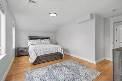 484 Thames Street, Bristol, RI 02809 - Photo 16