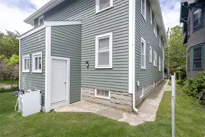 439 Broadway Street #D, Newport, RI 02840 - Photo 24