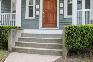 439 Broadway St, Newport, RI 02840 - Photo 2