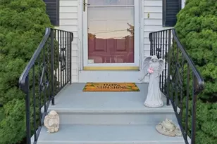40 Chestnut Grove Ave, Cumberland, RI 02864 - Photo 36