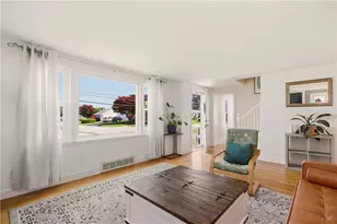 159 Garden City Dr, Cranston, RI 02920 - Photo 6