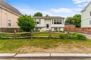 33 Cobb St, East Providence, RI 02914 - Photo 4