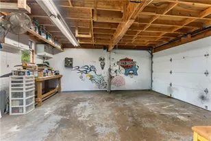 33 Cobb St, East Providence, RI 02914 - Photo 32