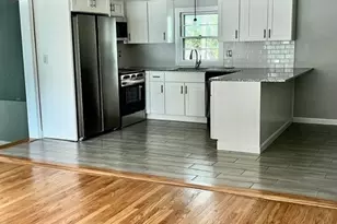 33 Howard Ave, North Providence, RI 02911 - Photo 4
