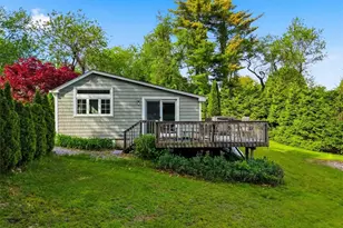 45 Port Ave, South Kingstown, RI 02879 - Photo 2