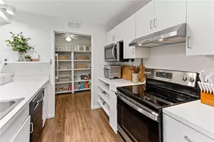 494 Woonasquatucket Ave, North Providence, RI 02911 - Photo 10