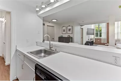 494 Woonasquatucket Avenue #416, North Providence, RI 02911 - Photo 8