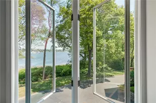 858 Bullocks Point Ave, East Providence, RI 02915 - Photo 18