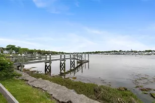 81 Mathewson Rd, Barrington, RI 02806 - Photo 14
