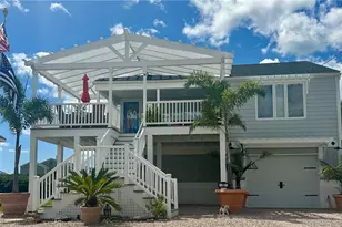 12 Montauk Ave, Westerly, RI 02891 - Photo 2