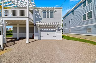 12 Montauk Ave, Westerly, RI 02891 - Photo 4