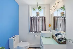 520 East Ave, Pawtucket, RI 02860 - Photo 16