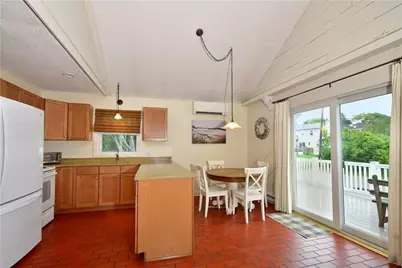 24 Redwood Drive, Narragansett, RI 02882 - Photo 8