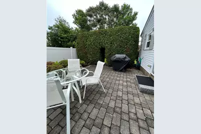 101 Briarwood Avenue #A, Middletown, RI 02842 - Photo 18