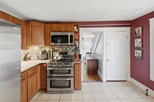 78 Cedar St, Johnston, RI 02919 - Photo 14