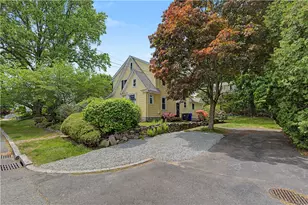 50 Longwood Ave, Providence, RI 02908 - Photo 4