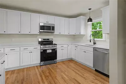50 Longwood Avenue, Providence, RI 02908 - Photo 12