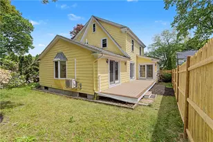 50 Longwood Ave, Providence, RI 02908 - Photo 8
