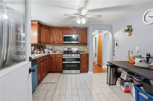 143 Balch St, Pawtucket, RI 02861 - Photo 6