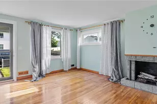 22 Balbo St, Pawtucket, RI 02860 - Photo 6