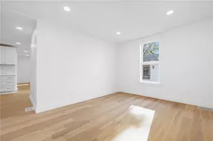 7 Sheffield Ave, Newport, RI 02840 - Photo 8
