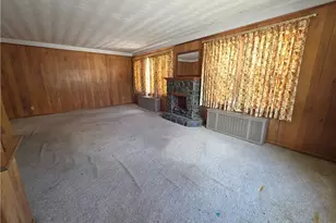 110 Petteys Ave, Providence, RI 02909 - Photo 6