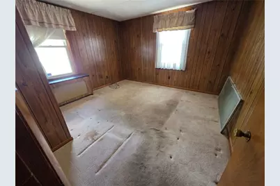 110 Petteys Avenue, Providence, RI 02909 - Photo 16