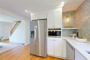 78 Netop Dr, Warwick, RI 02818 - Photo 16