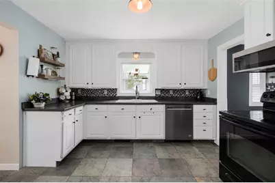 25 Farm Street, Cranston, RI 02920 - Photo 10