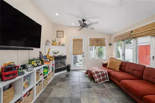25 Farm St, Cranston, RI 02920 - Photo 26