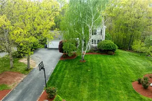 115 Castle Rock Rd, Warwick, RI 02886 - Photo 4