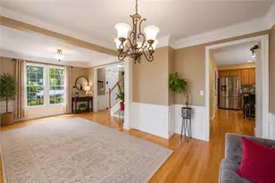115 Castle Rock Rd, Warwick, RI 02886 - Photo 16