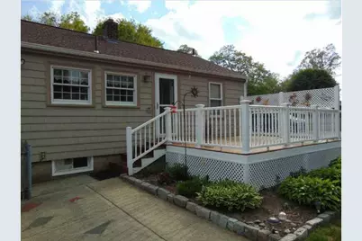 62 Gardiner Avenue, East Providence, RI 02914 - Photo 18
