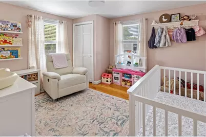 62 Gardiner Avenue, East Providence, RI 02914 - Photo 12